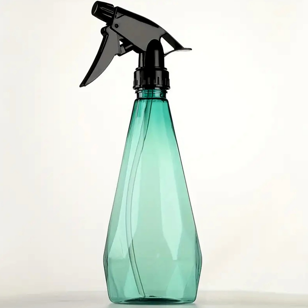 Plastic Plant Water Spray Bottle
